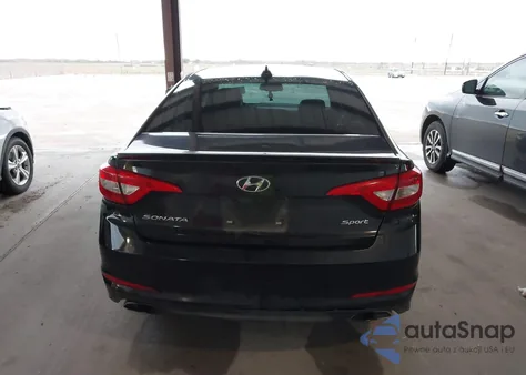 2015 Hyundai Sonata Sport z USA, uszkodzony, nr VIN 5NPE34AF0FH104104